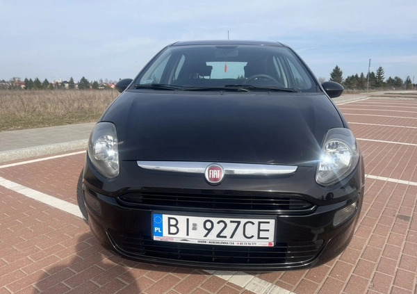 Fiat Punto cena 16900 przebieg: 224000, rok produkcji 2011 z Białystok małe 211